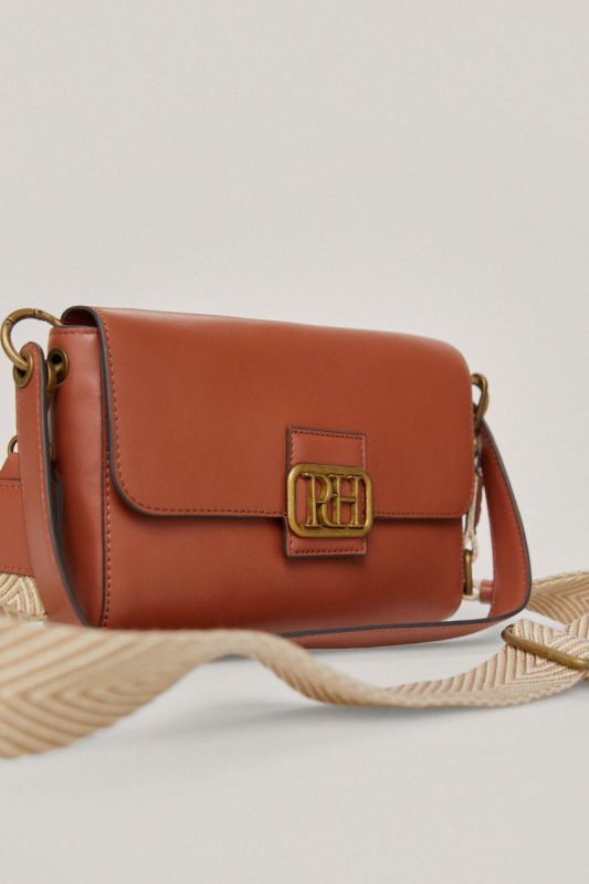 Leather baguette bag with logo clasp