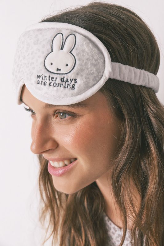 Unemask Miffy