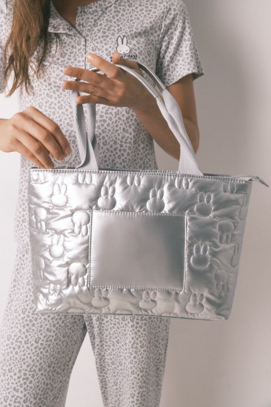 Kosmeetikakott 24 × 38 × 8 cm