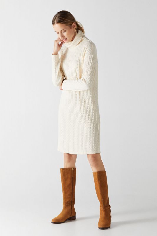Short cross-knit dress