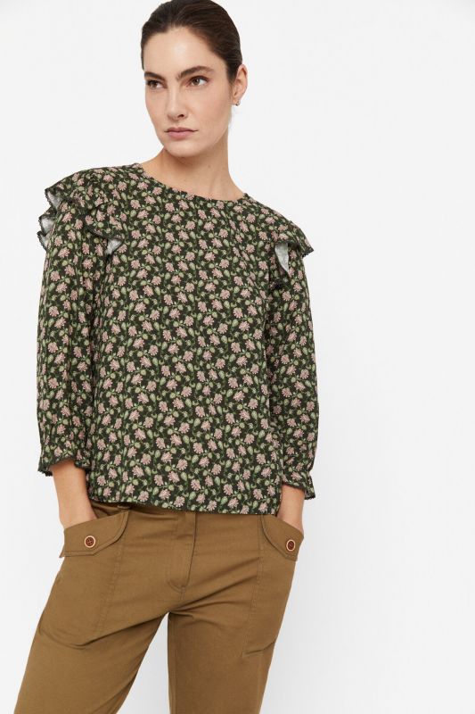 Combined ruffle top