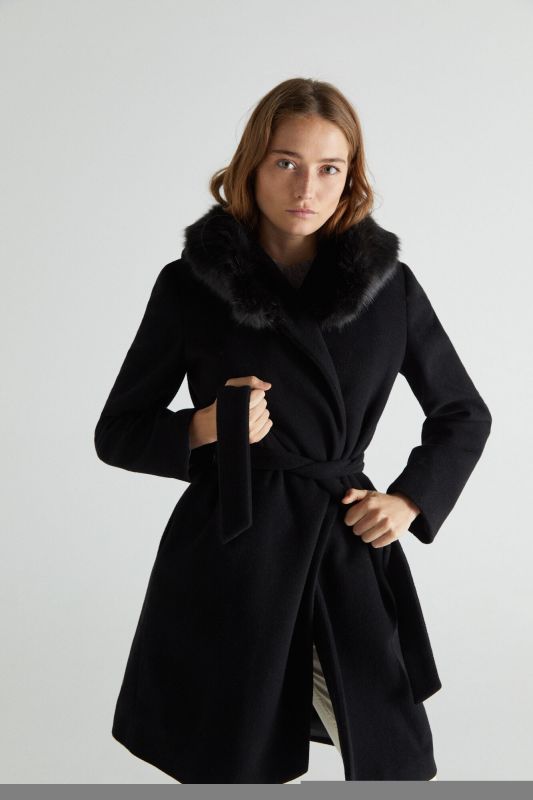 Coat with belt and furry hood