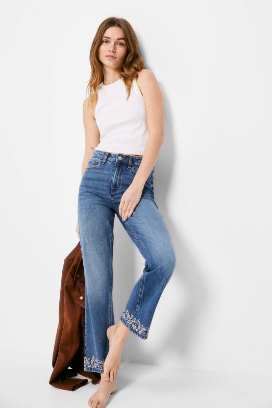 Straight cropped sustainable wash jeans
