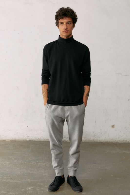 Long-sleeved polo neck T-shirt